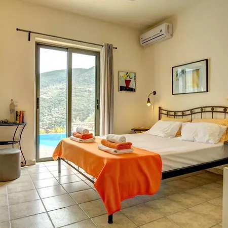 Villa Sleeps 6 Pool Sývota