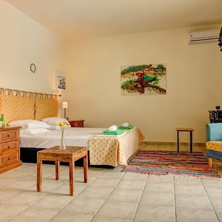 Sleeps 6 Pool * Sývota