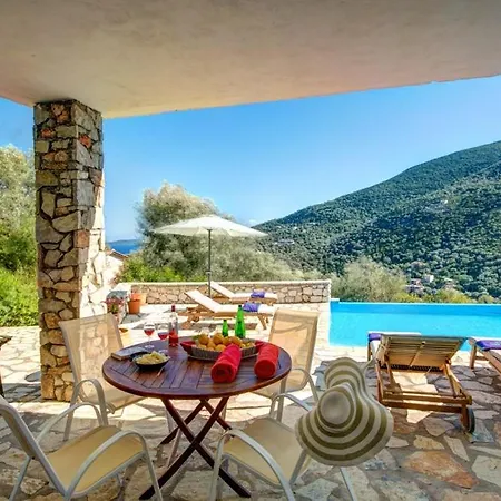 Villa Sleeps 6 Pool Sývota