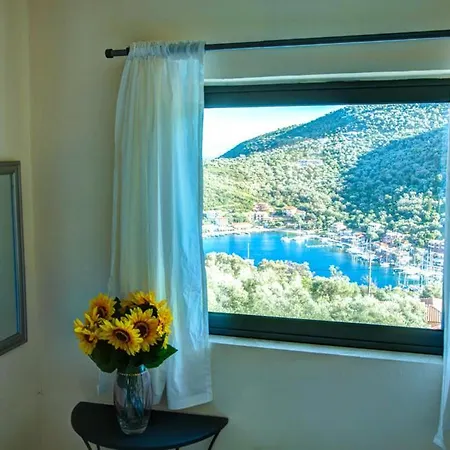 Sleeps 6 Pool Sývota