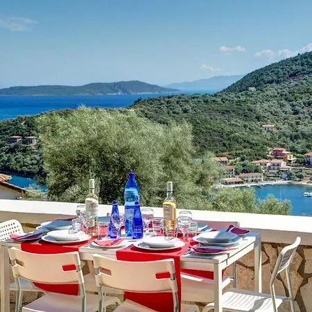 Sleeps 6 Pool * Sývota