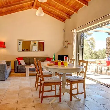 Sleeps 6 Pool Sývota