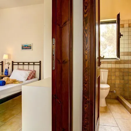 Sleeps 6 Pool Sývota